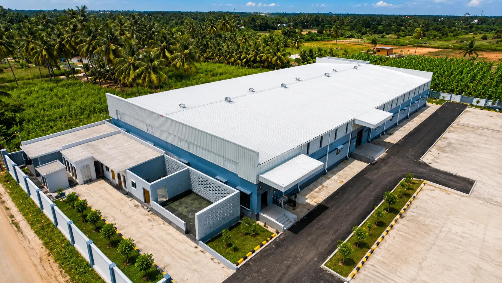 Engineering landmark structure with steel frame design
